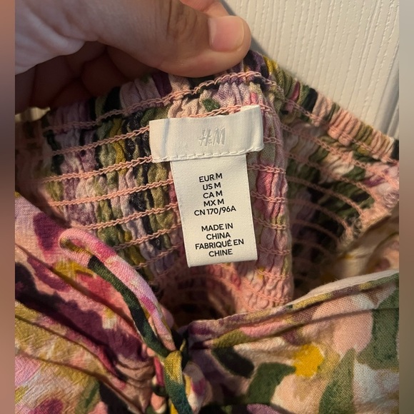 H&M Dress sz M Womens Pastel Floral Print Puff Sleeve Smocked Back Milk Maid Tie - Picture 5 of 5